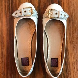 Michael Antonio Flats